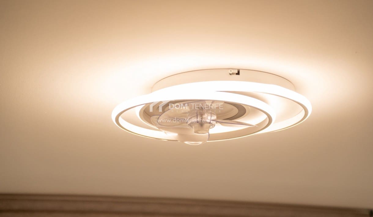 2 soverom Leilighet til salgs i Adeje med svømmebasseng - € 330 000 (Ref: 9395543)