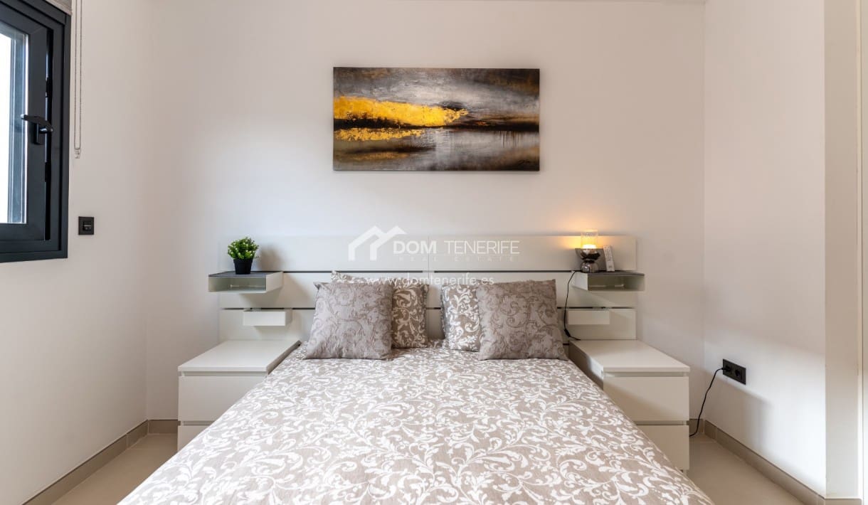 2 soverom Leilighet til salgs i Adeje med svømmebasseng - € 330 000 (Ref: 9395543)