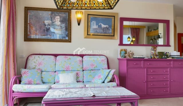 3 makuuhuone Huoneisto myytävänä paikassa La Caleta Adeje, Adeje mukana uima-altaan 
autotalli - 790 000 € (Ref: 9397957)