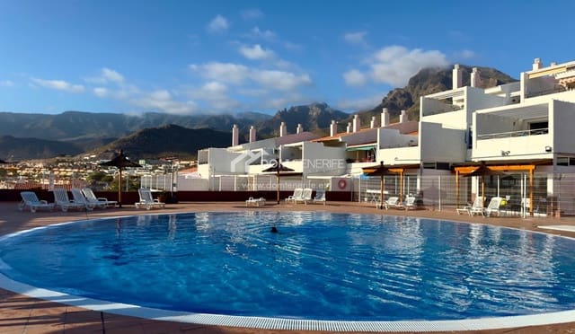 2 bedroom Apartment for sale in Torviscas, Adeje with pool - € 365,000 (Ref: 9403154)