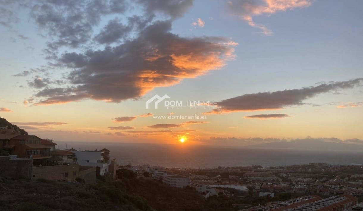 2 bedroom Apartment for sale in Roque del Conde with pool - € 335,000 (Ref: 9411530)