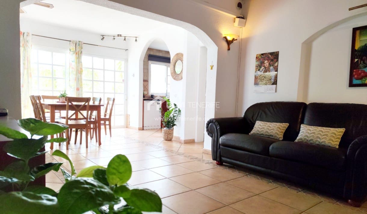 6 soveværelse Finca/Landehus til salg i Piedra Hincada med garage - € 1.050.000 (Ref: 9421582)