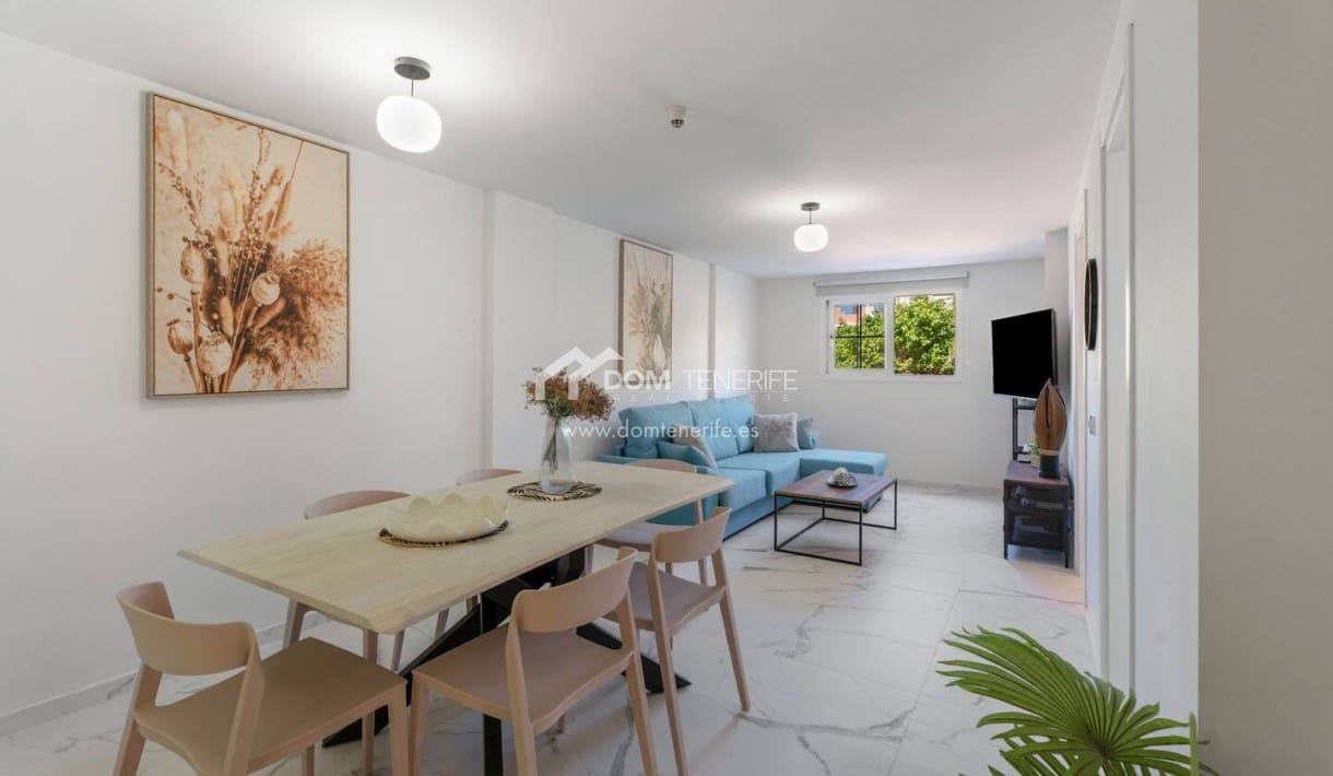 2 chambre Appartement à vendre à Los Cristianos avec piscine - 290 000 € (Ref: 9426653)