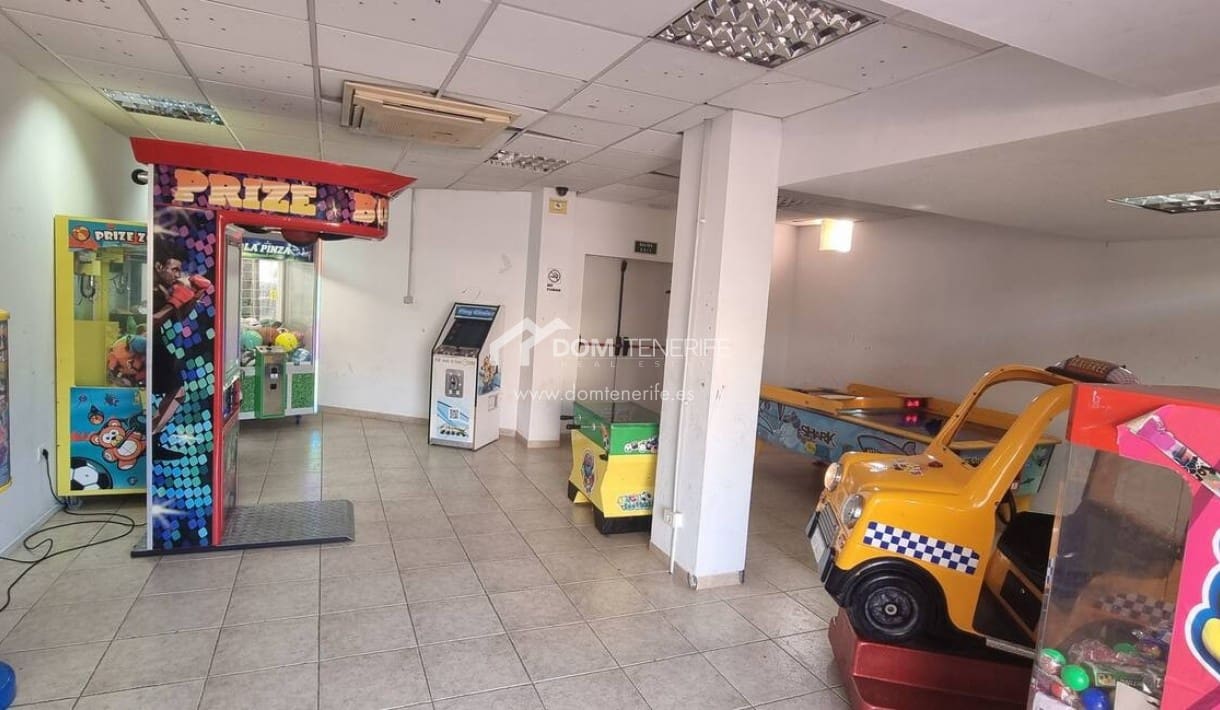 2 chambre Appartement à vendre à Los Cristianos avec piscine - 290 000 € (Ref: 9426653)