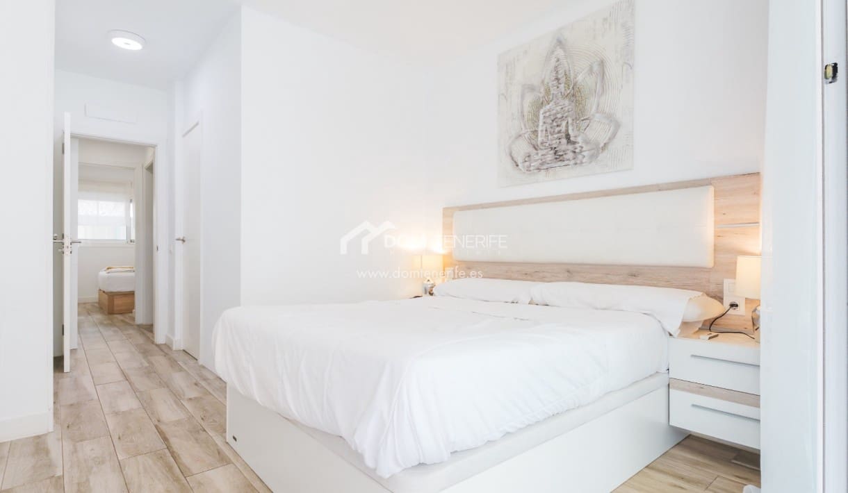 2 chambre Appartement à vendre à Adeje avec piscine garage - 380 000 € (Ref: 9431919)