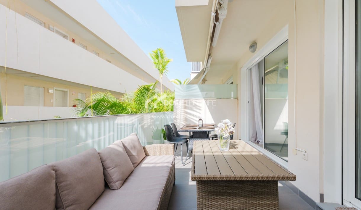 2 chambre Appartement à vendre à Adeje avec piscine garage - 380 000 € (Ref: 9431919)