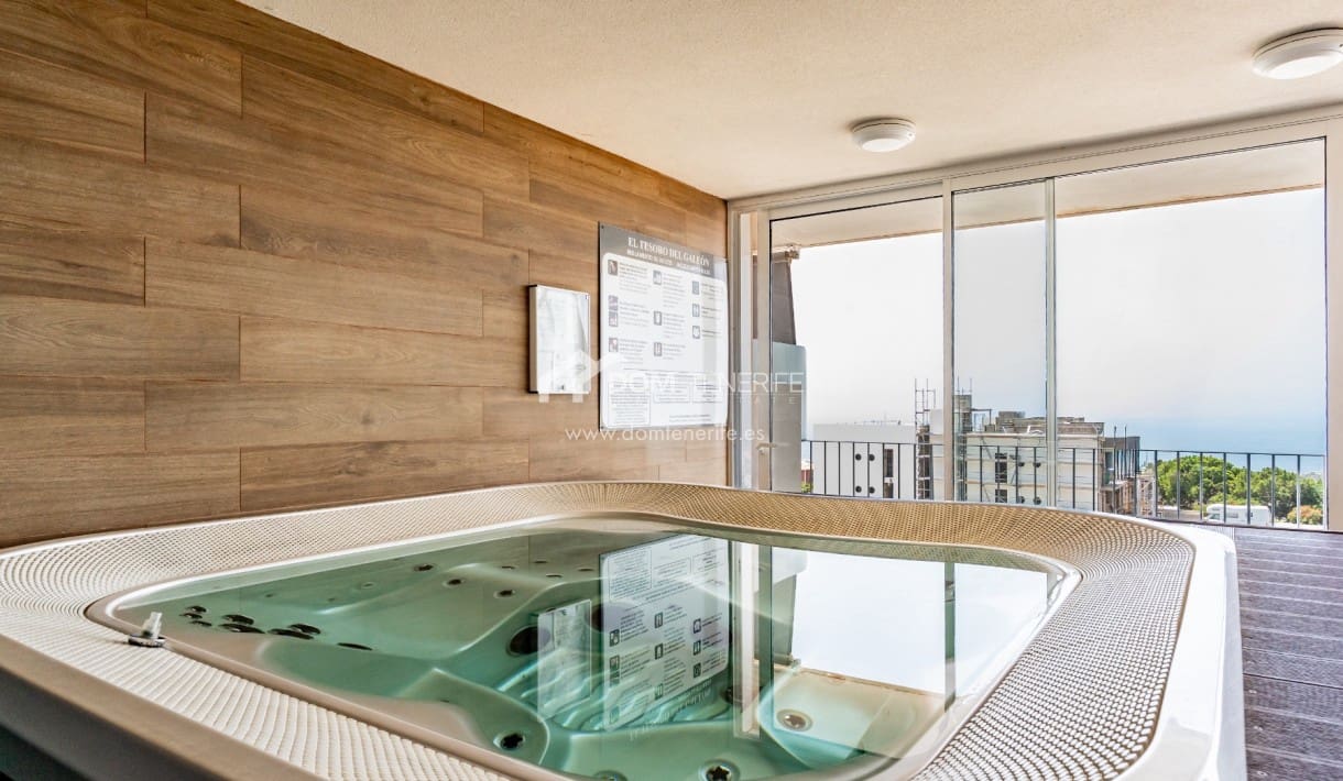 2 chambre Appartement à vendre à Adeje avec piscine garage - 380 000 € (Ref: 9431919)