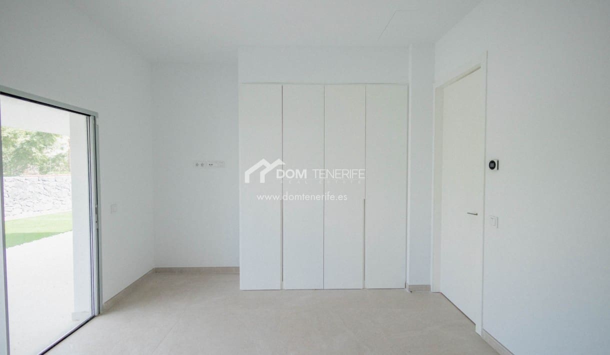 5 Zimmer Villa zu verkaufen in Costa Adeje mit Pool Garage - 2.700.000 € (Ref: 9436526)