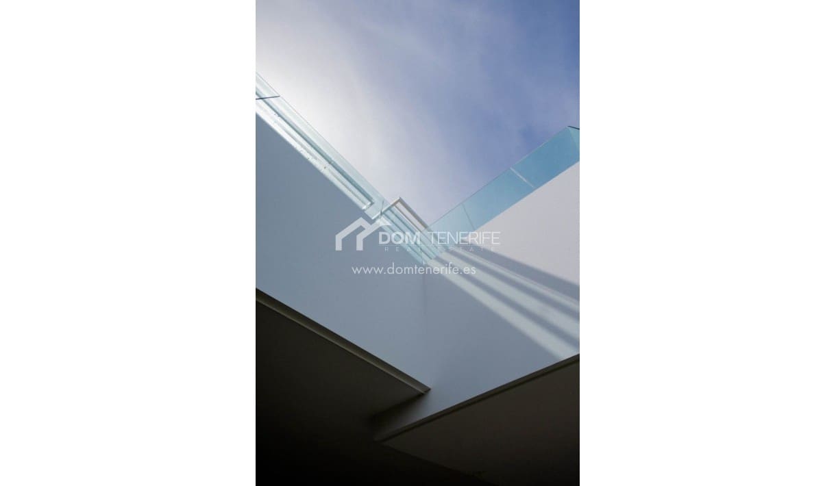 5 Zimmer Villa zu verkaufen in Costa Adeje mit Pool Garage - 2.700.000 € (Ref: 9436526)