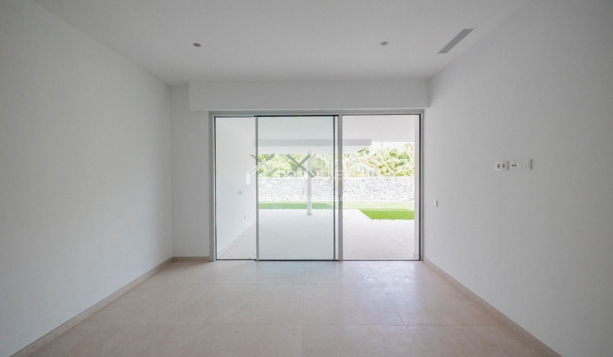 5 Zimmer Villa zu verkaufen in Costa Adeje mit Pool Garage - 2.700.000 € (Ref: 9436526)