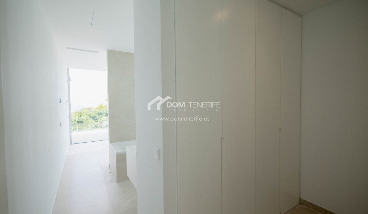 5 Zimmer Villa zu verkaufen in Costa Adeje mit Pool Garage - 2.700.000 € (Ref: 9436526)