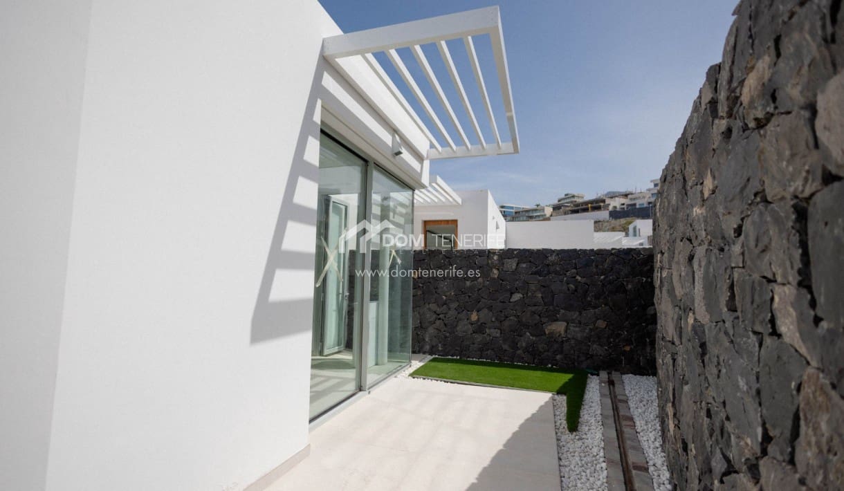 5 Zimmer Villa zu verkaufen in Costa Adeje mit Pool Garage - 2.700.000 € (Ref: 9436526)