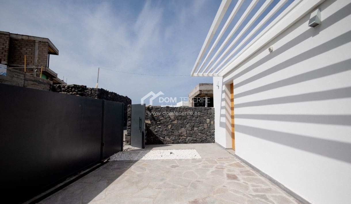 5 Zimmer Villa zu verkaufen in Costa Adeje mit Pool Garage - 2.700.000 € (Ref: 9436526)