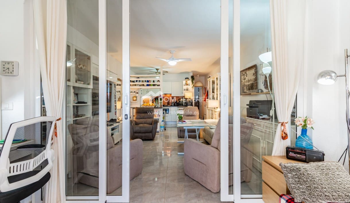 1 bedroom Apartment for sale in Guia de Isora with pool - € 230,000 (Ref: 9436610)