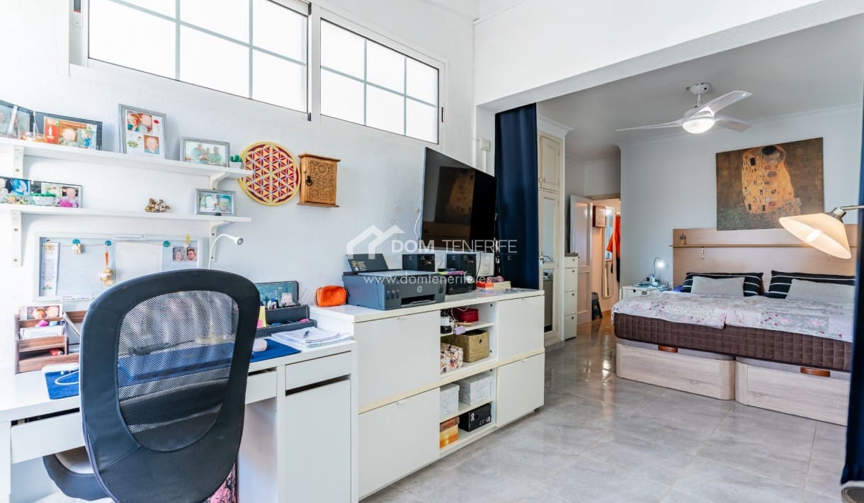 1 bedroom Apartment for sale in Guia de Isora with pool - € 230,000 (Ref: 9436610)