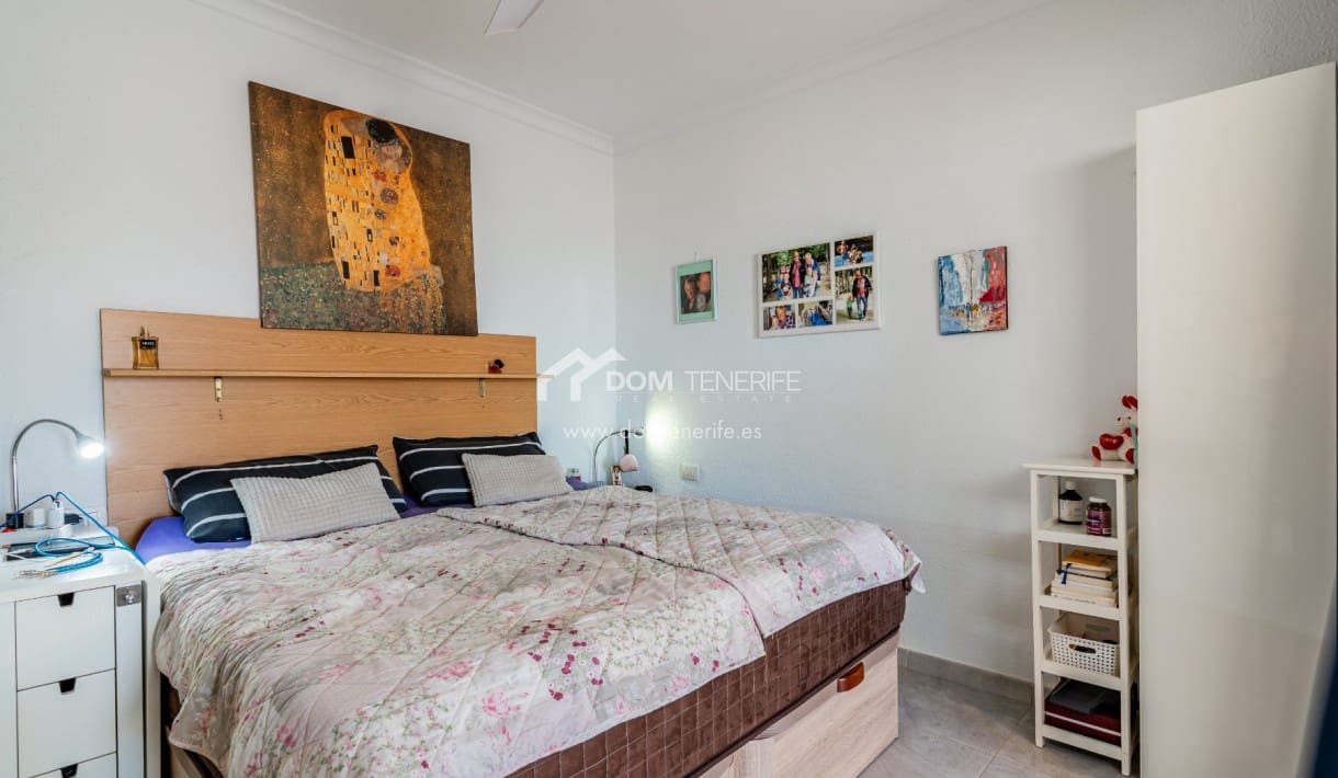 1 bedroom Apartment for sale in Guia de Isora with pool - € 230,000 (Ref: 9436610)