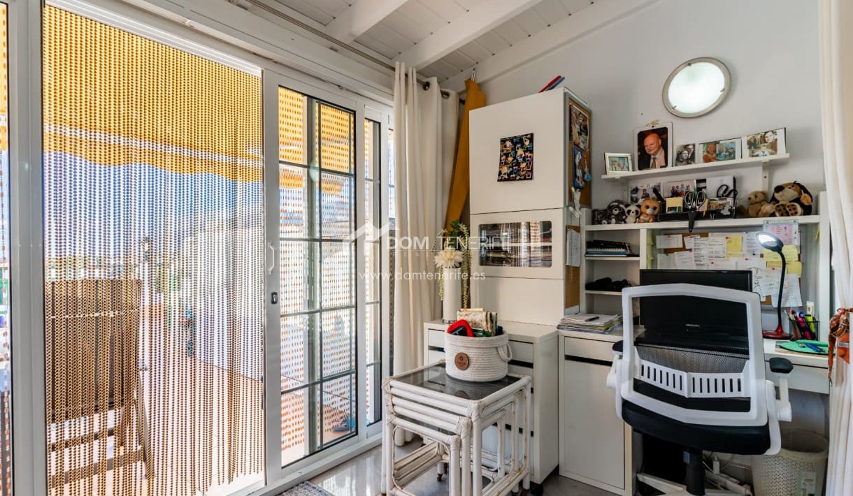 1 bedroom Apartment for sale in Guia de Isora with pool - € 230,000 (Ref: 9436610)