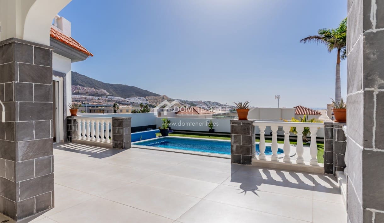 5 Zimmer Villa zu verkaufen in El Madronal mit Pool Garage - 1.830.000 € (Ref: 9443786)