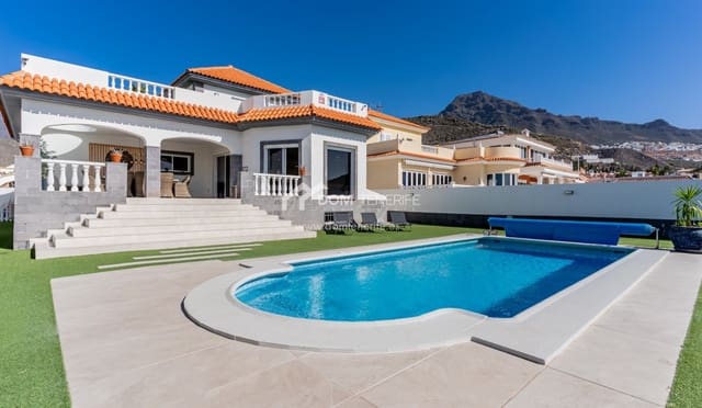 5 Zimmer Villa zu verkaufen in El Madroñal, Adeje mit Pool Garage - 1.830.000 € (Ref: 9443786)