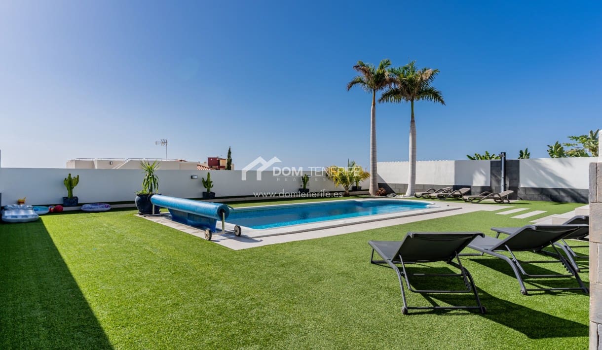 5 Zimmer Villa zu verkaufen in El Madronal mit Pool Garage - 1.830.000 € (Ref: 9443786)