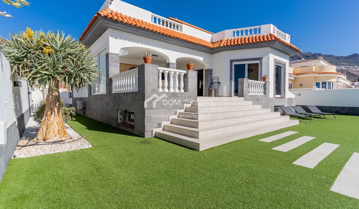 5 Zimmer Villa zu verkaufen in El Madronal mit Pool Garage - 1.830.000 € (Ref: 9443786)