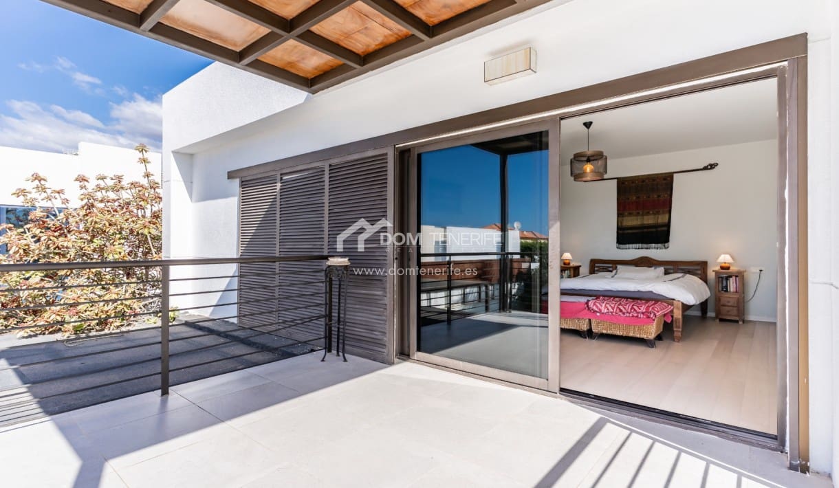 5 soveværelse Villa til salg i El Madronal med swimmingpool - € 2.730.000 (Ref: 9444606)