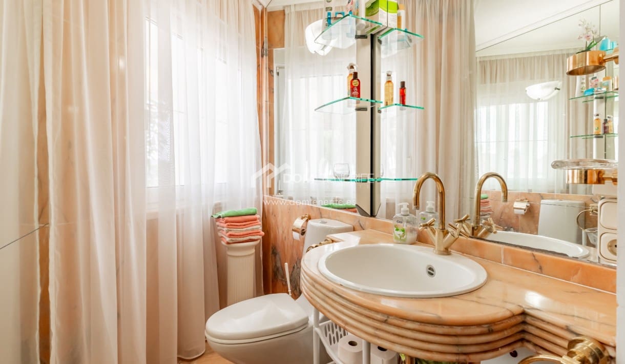 3 chambre Villa/Maison à vendre à Chayofa avec piscine garage - 990 000 € (Ref: 9474616)