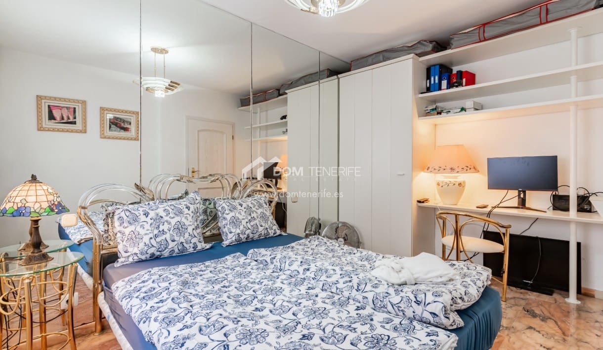 3 chambre Villa/Maison à vendre à Chayofa avec piscine garage - 990 000 € (Ref: 9474616)