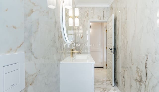 4 soveværelse Villa til salg i San Eugenio Alto, Adeje med swimmingpool - € 2.600.000 (Ref: 9503553)