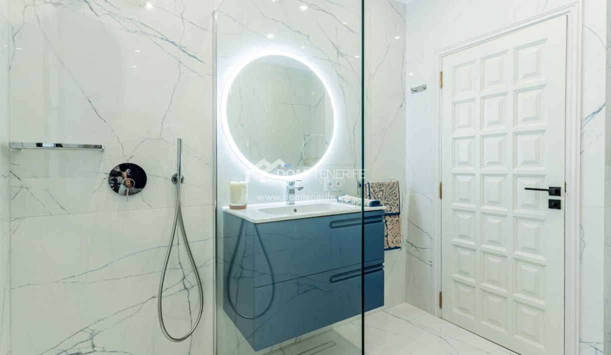 4 soveværelse Villa til salg i Costa Adeje med swimmingpool - € 2.600.000 (Ref: 9503553)