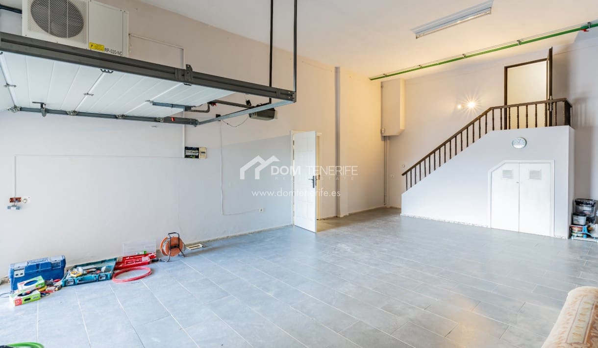 4 soveværelse Villa til salg i Costa Adeje med swimmingpool - € 2.600.000 (Ref: 9503553)