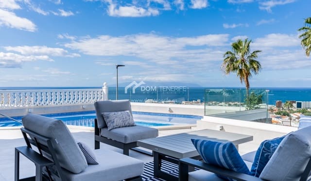 4 soveværelse Villa til salg i San Eugenio Alto, Adeje med swimmingpool - € 2.600.000 (Ref: 9503553)