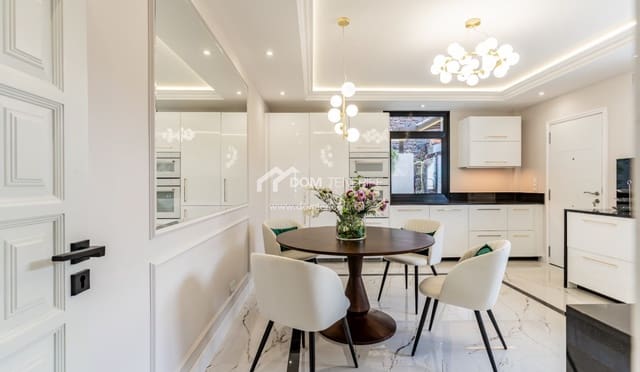 4 soveværelse Villa til salg i San Eugenio Alto, Adeje med swimmingpool - € 2.600.000 (Ref: 9503553)