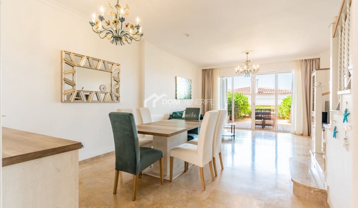 2 bedroom Townhouse for sale in Guia de Isora with pool garage - € 450,000 (Ref: 9525507)