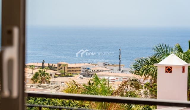 2 quarto Casa em Banda para venda em Guía de Isora com piscina garagem - 470 000 € (Ref: 9525507)