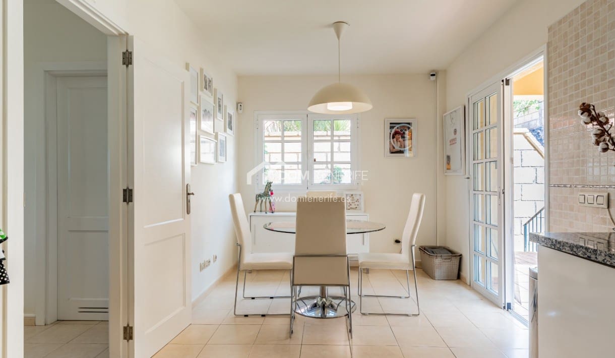 3 Zimmer Haus zu verkaufen in El Madronal mit Garage - 899.000 € (Ref: 9544104)