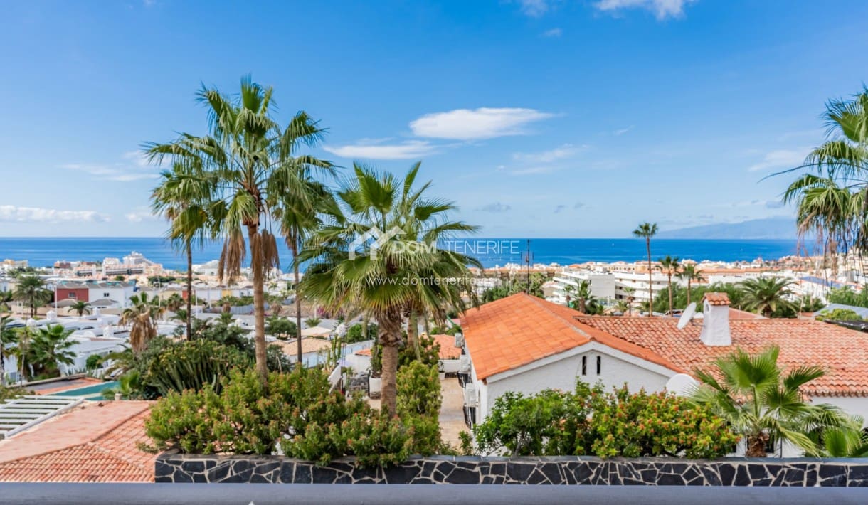 3 Zimmer Haus zu verkaufen in El Madronal mit Garage - 899.000 € (Ref: 9544104)