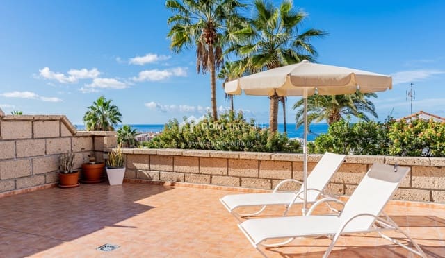 3 sypialnia Dom na sprzedaż w El Madroñal, Adeje z garażem - 899 000 € (Ref: 9544104)