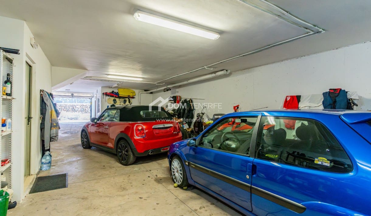 3 bedroom Townhouse for sale in El Madronal with garage - € 899,000 (Ref: 9544104)