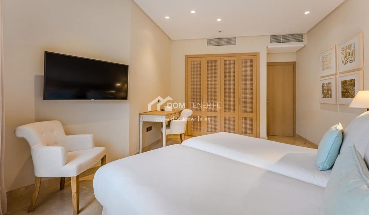 2 soveværelse Lejlighed til salg i Guia de Isora med swimmingpool - € 720.000 (Ref: 9598498)