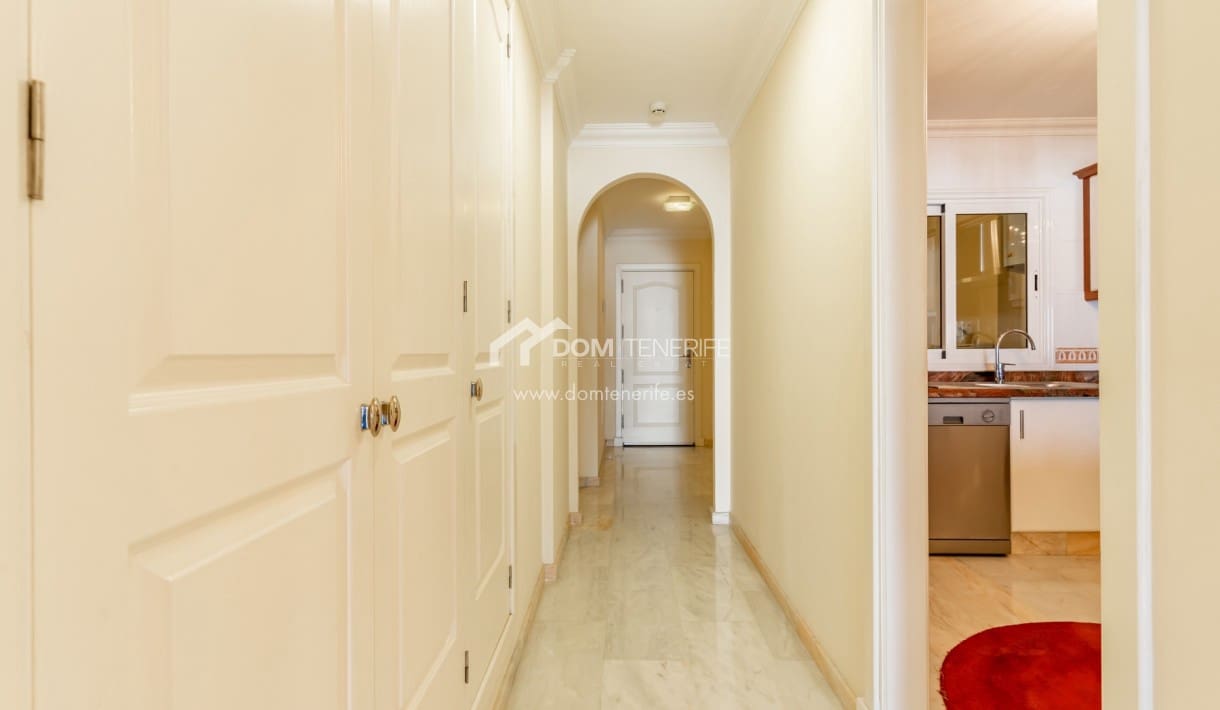 1 bedroom Apartment for sale in Los Gigantes with pool - € 439,000 (Ref: 9603399)