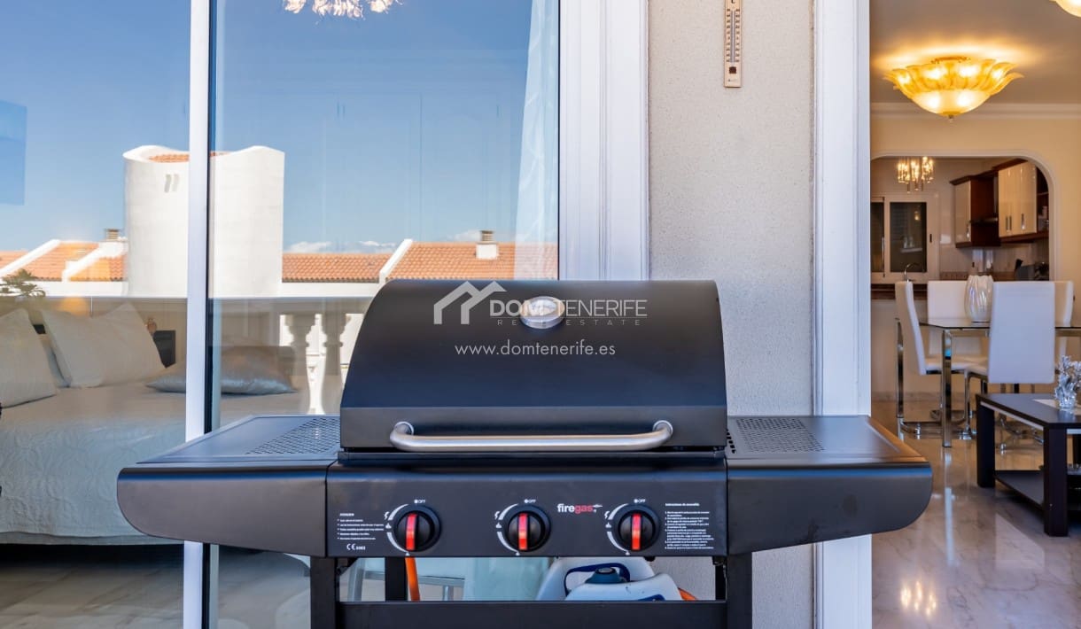 1 bedroom Apartment for sale in Los Gigantes with pool - € 439,000 (Ref: 9603399)