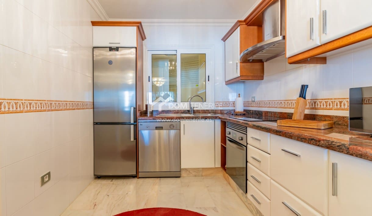 1 makuuhuone Huoneisto vuokrattavana paikassa Los Gigantes mukana uima-altaan - 1 800 € (Ref: 9610155)