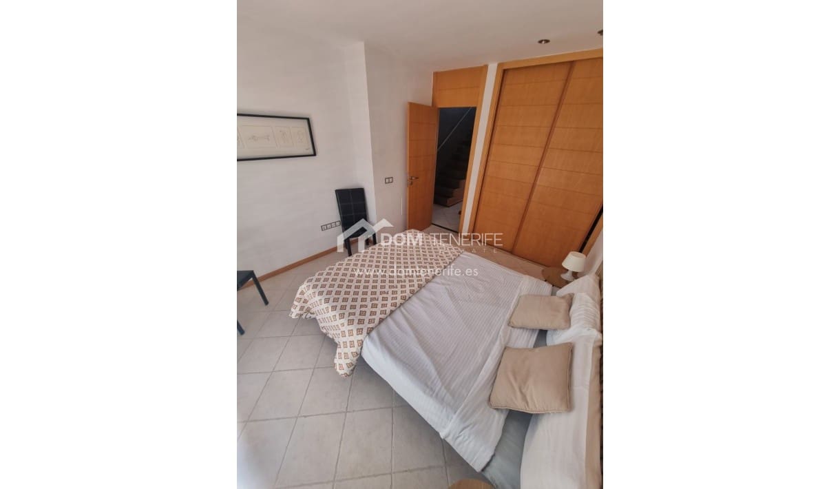 2 sovrum Hus till salu i Playa Paraiso med pool - 475 000 € (Ref: 9624319)