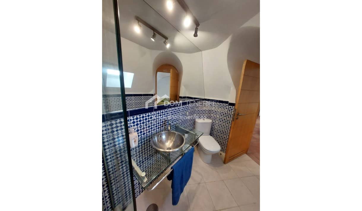 2 sovrum Hus till salu i Playa Paraiso med pool - 475 000 € (Ref: 9624319)