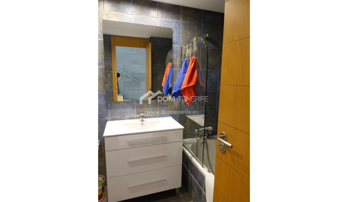 2 sovrum Hus till salu i Playa Paraiso med pool - 475 000 € (Ref: 9624319)