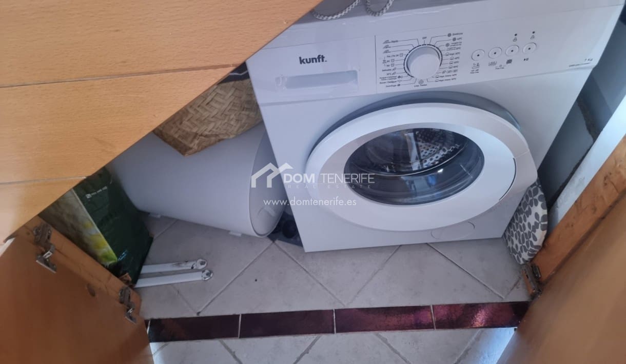 2 sovrum Hus till salu i Playa Paraiso med pool - 475 000 € (Ref: 9624319)