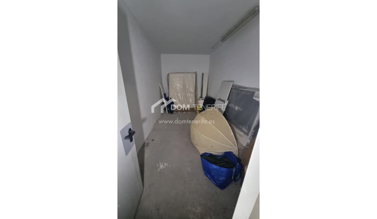 3 makuuhuone Omakotitalo myytävänä paikassa Playa Paraiso mukana uima-altaan - 590 000 € (Ref: 9626965)