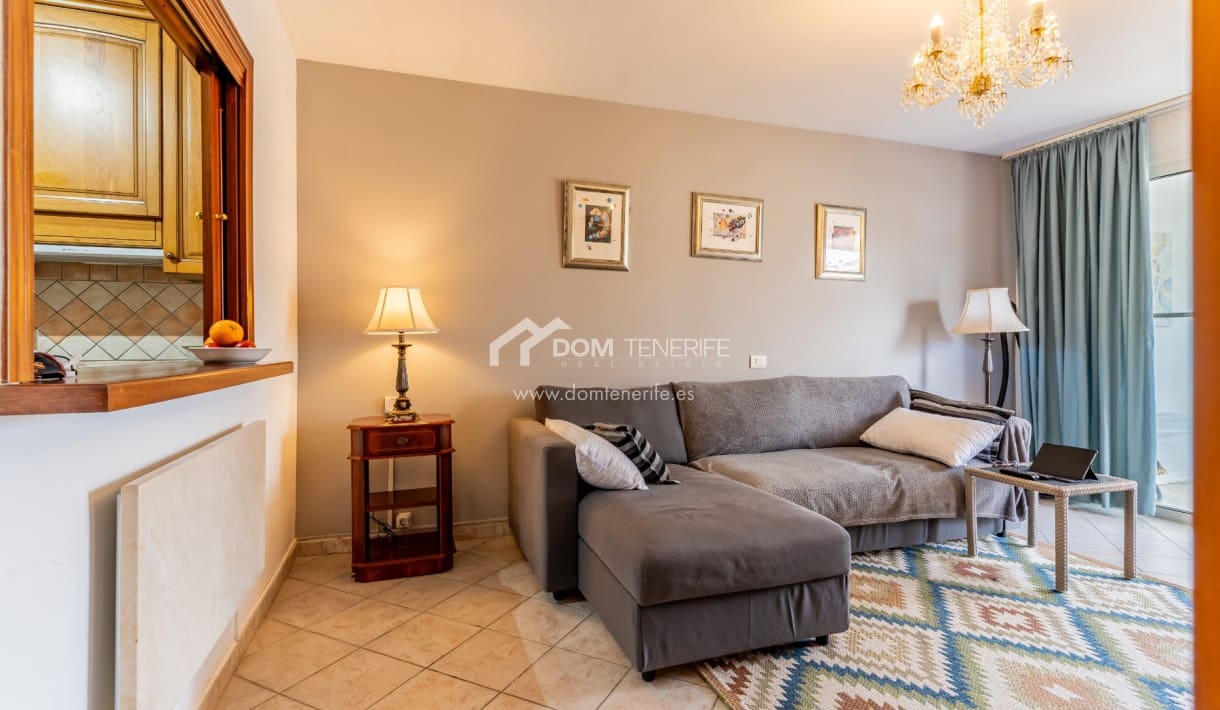 1 sovrum Lägenhet att hyra i Los Cristianos med pool - 1 250 € (Ref: 9657079)