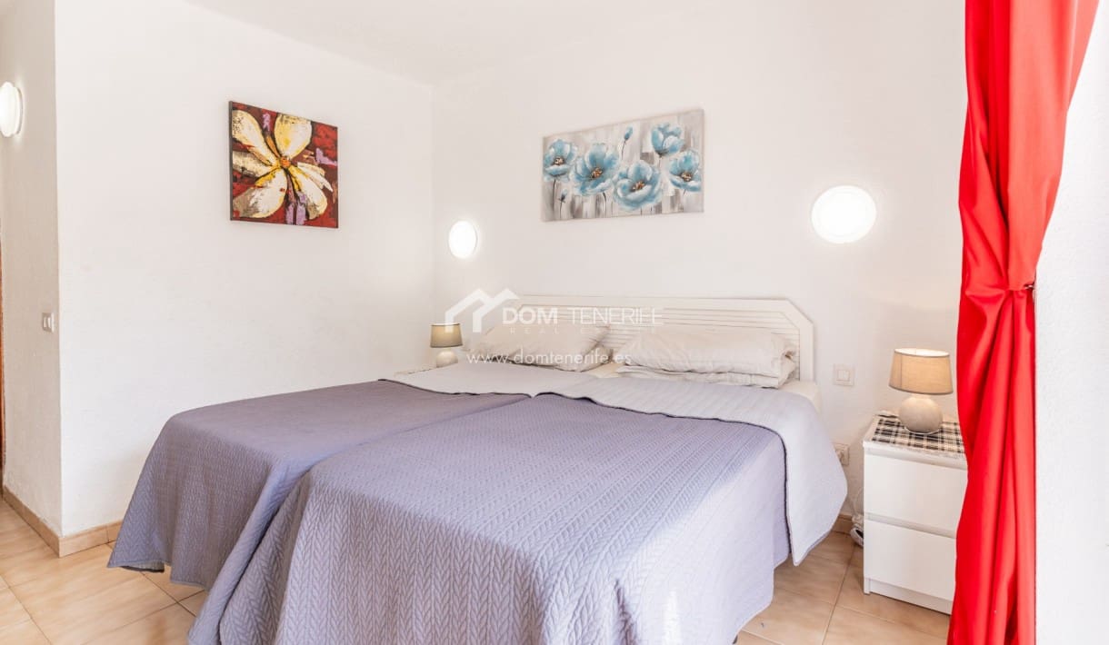 4 slaapkamer Halfvrijstaande villa te koop in Costa Adeje met zwembad - € 599.999 (Ref: 9678282)